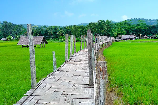 Su Tong Pe Bamboo Bridge