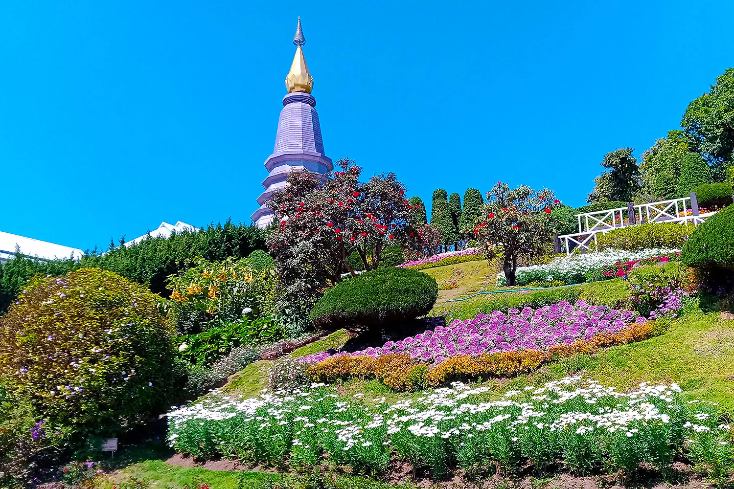 Grand Pagoda Doi Inthanon