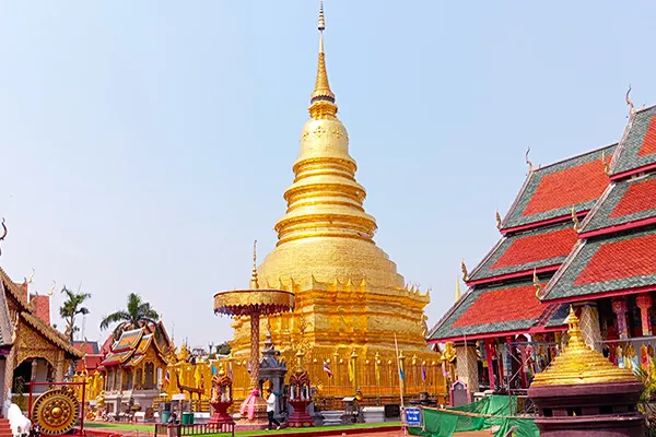 Wat Phra That Hariphunchai