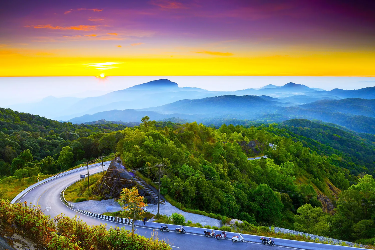 Sunrise at Doi Inthanon